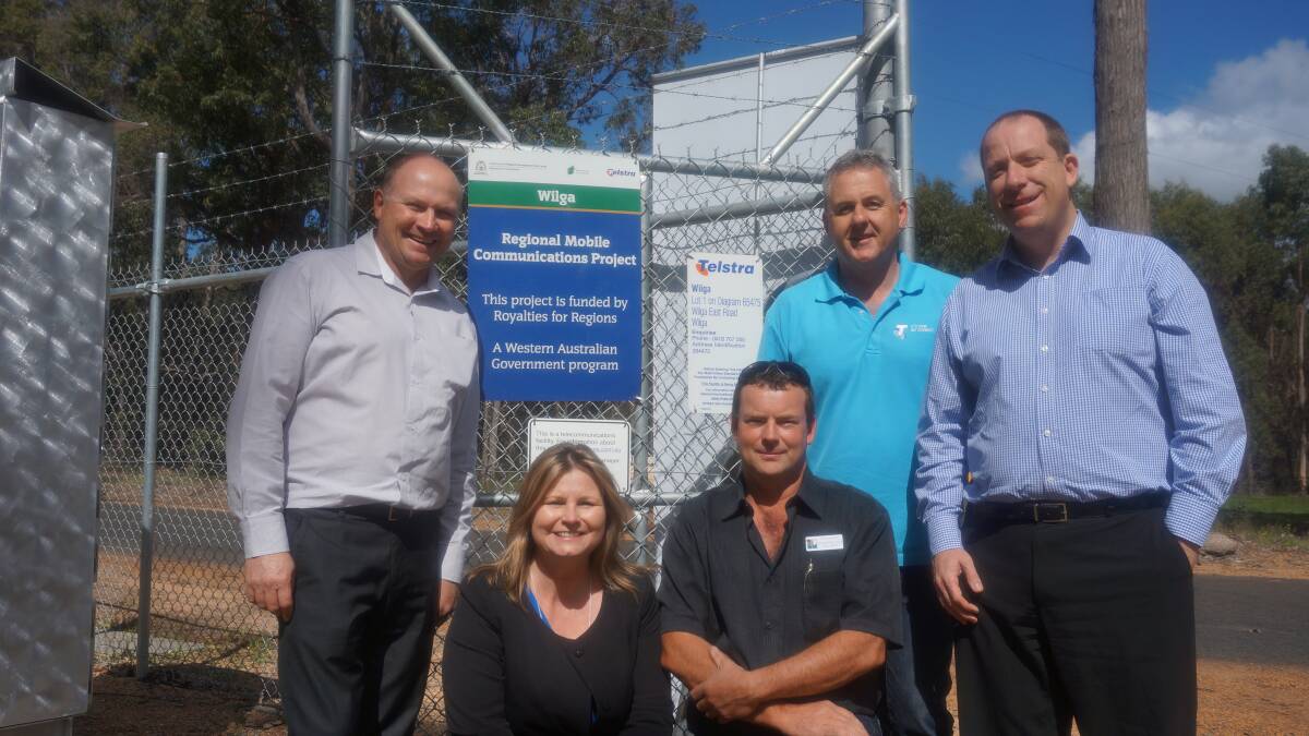 Tower opening: Colin Holt MLC, Department of Commerce Sue Cairns, Shire of Boyup Brook President Michael Giles, Telstra’s Boyd Brown and SW Development Commission’s Ashley Clements.