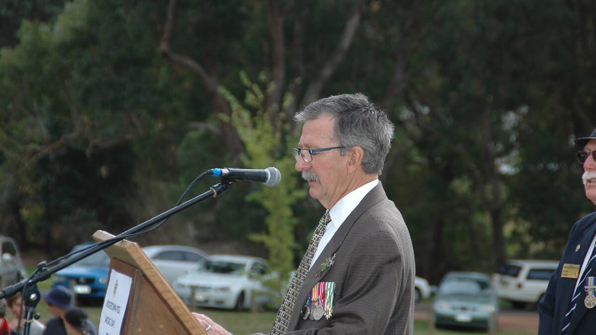 Leader: RSL President, Terry Linz led the service. Photo: Donnybrook-Bridgetown Mail.