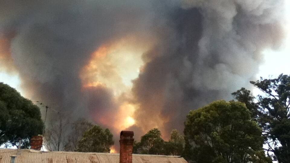 Photos of the bushfires taken at 2pm by Elsie Scarrott at Maranup Ford.