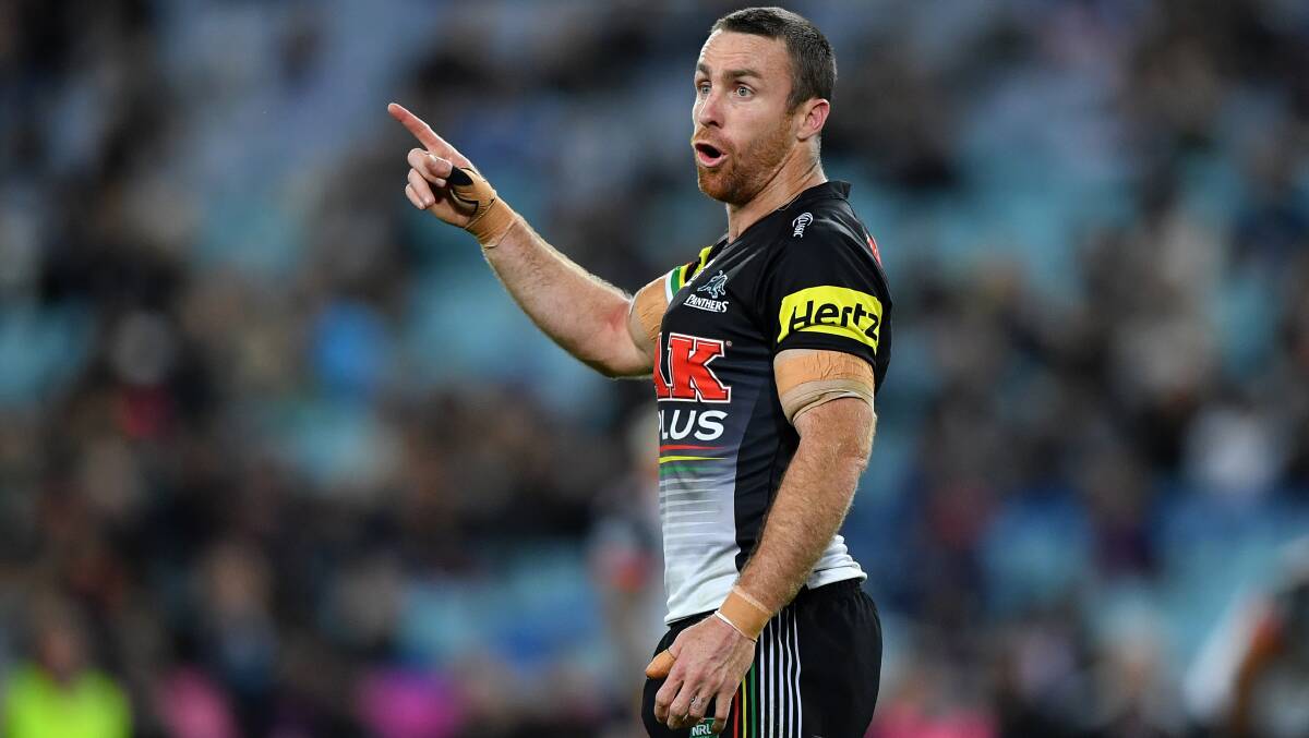Can James Maloney lead the Panthers to the title? Pictute: AAP