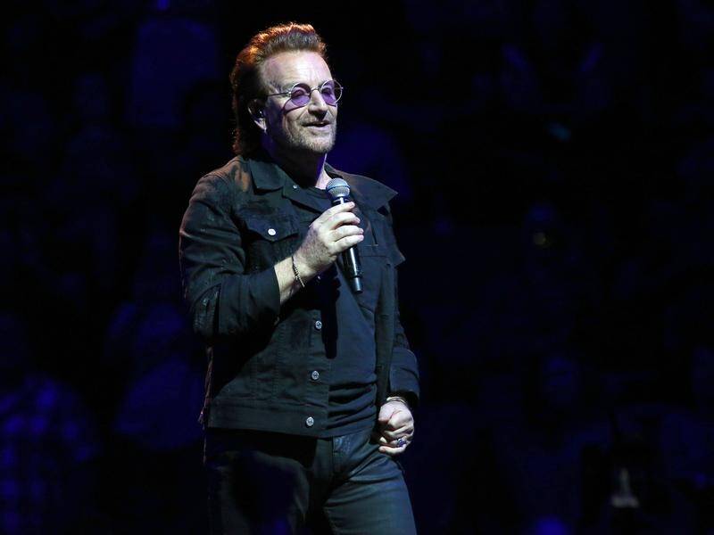 Bono was forced to abandon the stage during a U2 concert in Berlin after losing his voice.