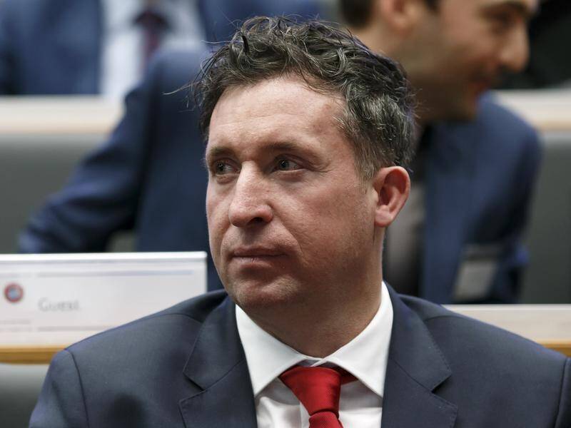 Robbie Fowler's departure from the Roar may precipitate further reliance on Australian coaches.
