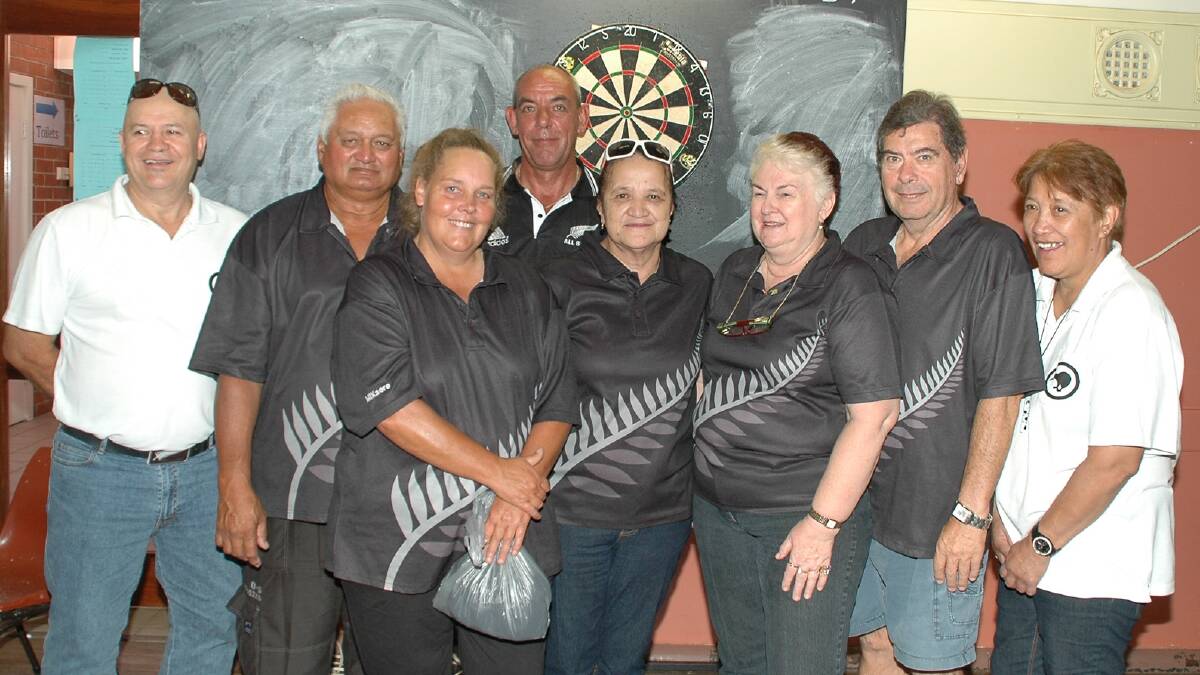 Winners of the first division, and undefeated all the way through the tournament, was team ANZ, (Australia and New Zealand) from Mandurah, Bunbury and Busselton.                                        Miko Orupe, Gerald Delamere, Annele Boyd, Ken Palmer, Mariana Delamere, Wendy Quinn, Steven Good, Tiria Orupe.